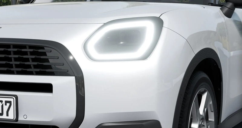 MINI Countryman cena 176000 przebieg: 5, rok produkcji 2024 z Bisztynek małe 79
